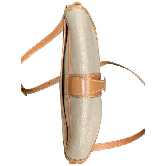 Vintage Dooney &Bourke Crossbody Women’s 1Size Pebbled Leather Flap Oner Closure - Picture 5 of 9